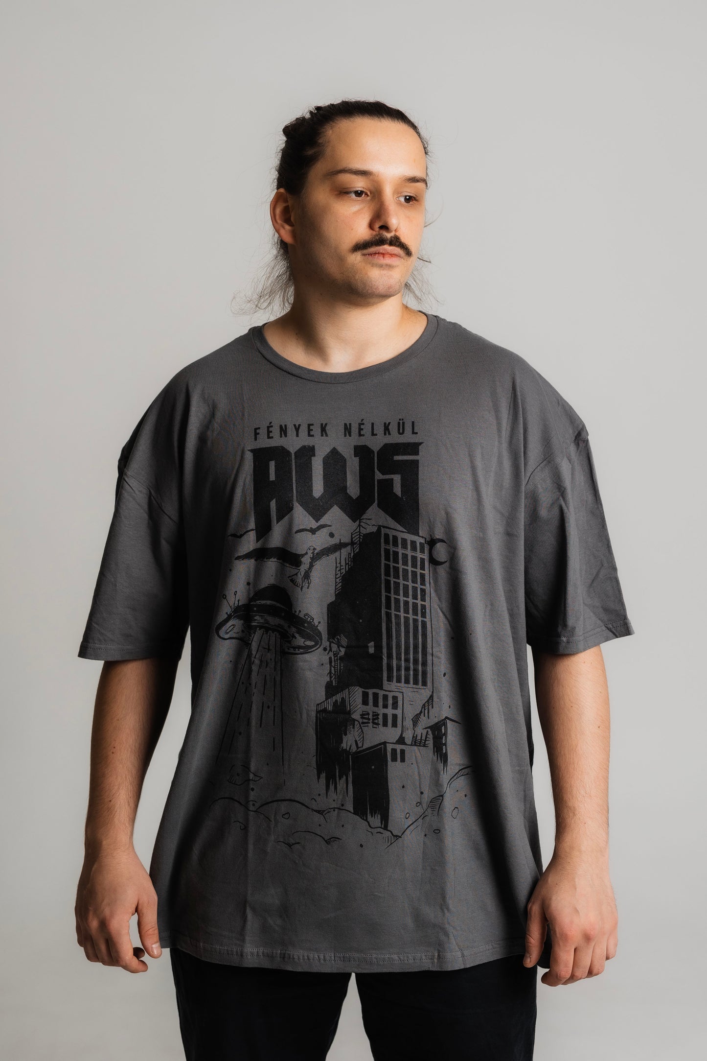 'FÉNYEK NÉLKÜL' Póló