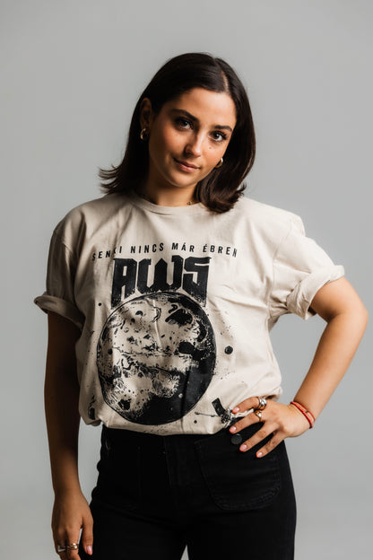 'SENKI NINCS MÁR ÉBREN' Póló