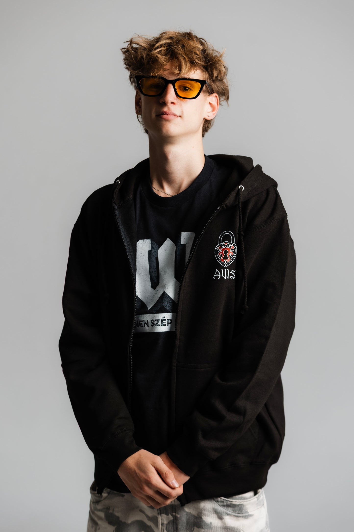 ‘INKED Lakat’ Cipzáras Pulóver